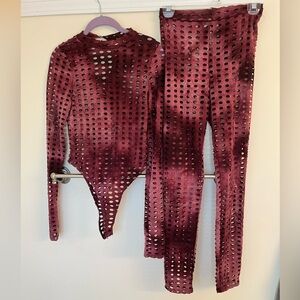 Stylish Burgundy Women bodycon set